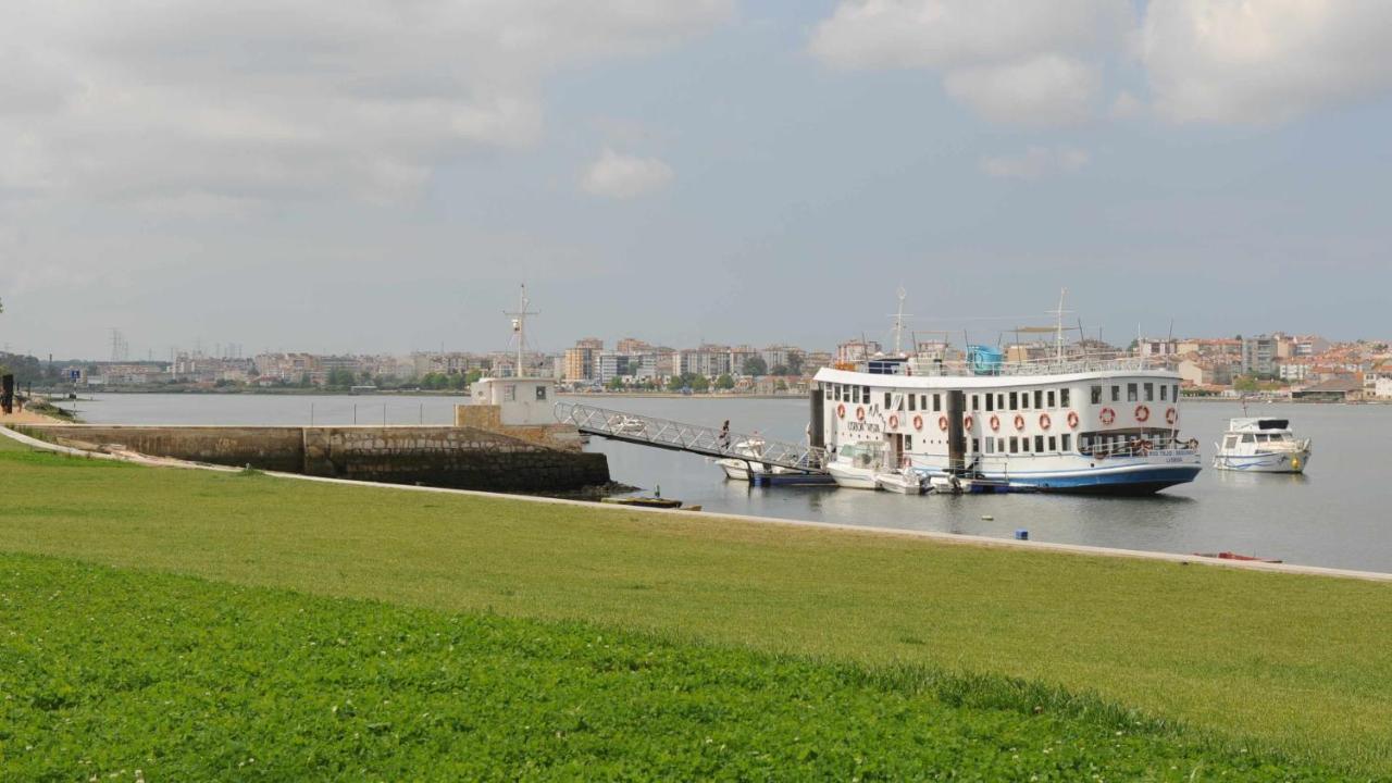 Legendary Bay Apartamento Tematico Διαμέρισμα Seixal  Εξωτερικό φωτογραφία
