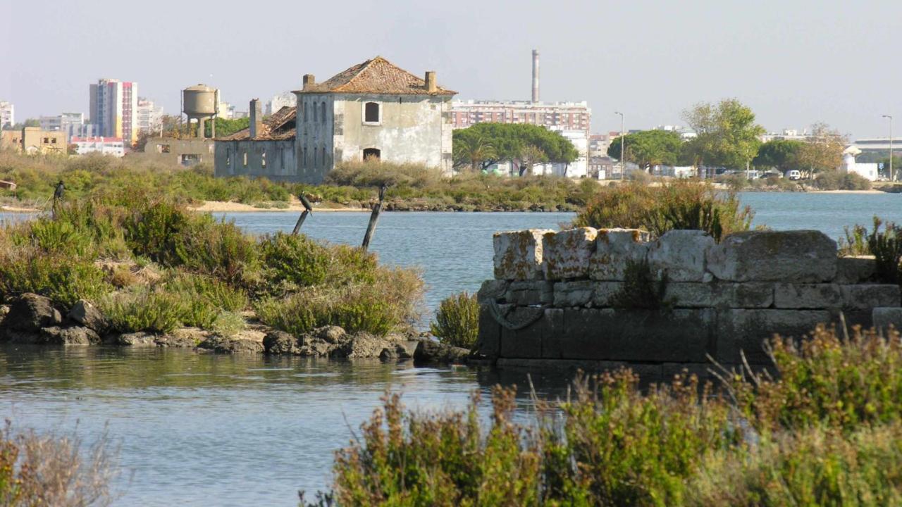 Legendary Bay Apartamento Tematico Διαμέρισμα Seixal  Εξωτερικό φωτογραφία